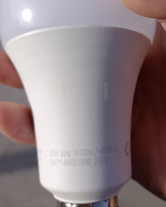 LED  7W E27 WW  2700K dimmable Model LT-XB75P-5